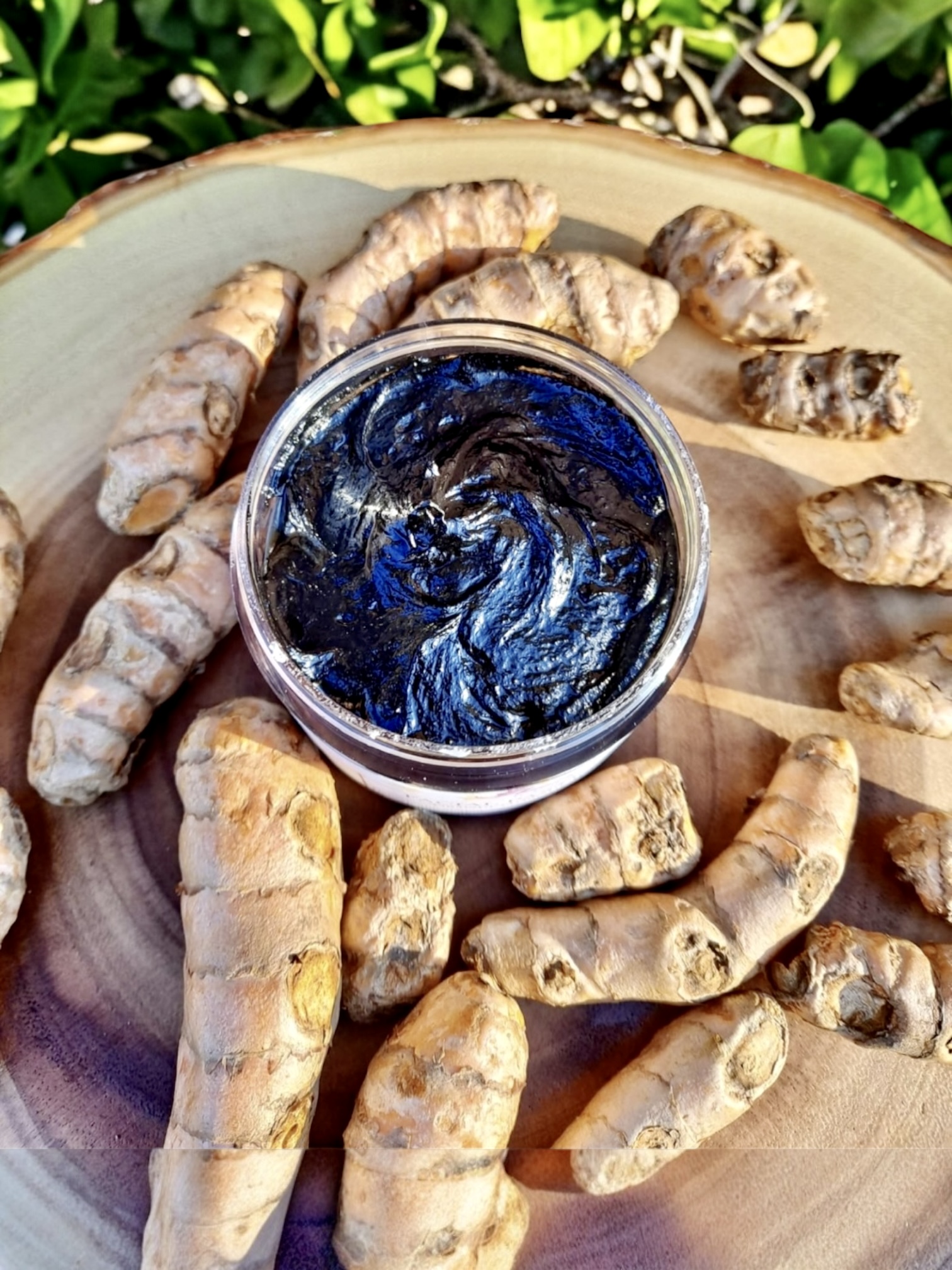 Coconut Charcoal & Turmeric Black Paste Soap - Image 3